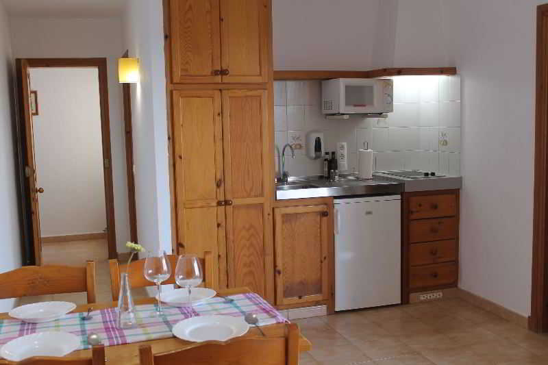 Sol Ponent Apartment Cala Blanca  Exterior photo